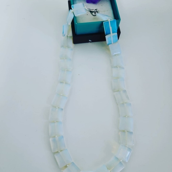 Opalite necklace/Square shaped - Picture 2 of 2